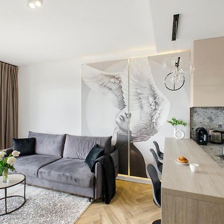 Sky Home- Angel Apartament -Neopolis, Centrum, Parking, Klimatyzacja, Dostep Na Kod Łódź Exteriör bild